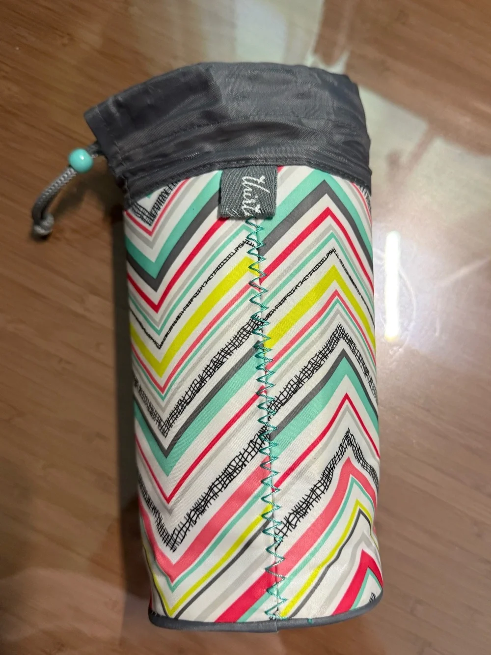 Thirty-One Insulated Bottle Sleeve - Multicolor, Chevron Pattern
